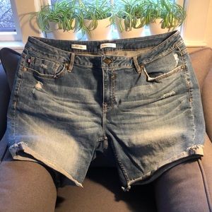 Size 18 Vigoss Marley Midrise Denim Shorts